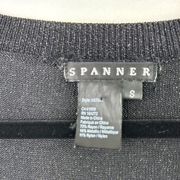 SPANNER Black V-Neck Metallic Sweater Lightweight Knit - Picture 2 of 11